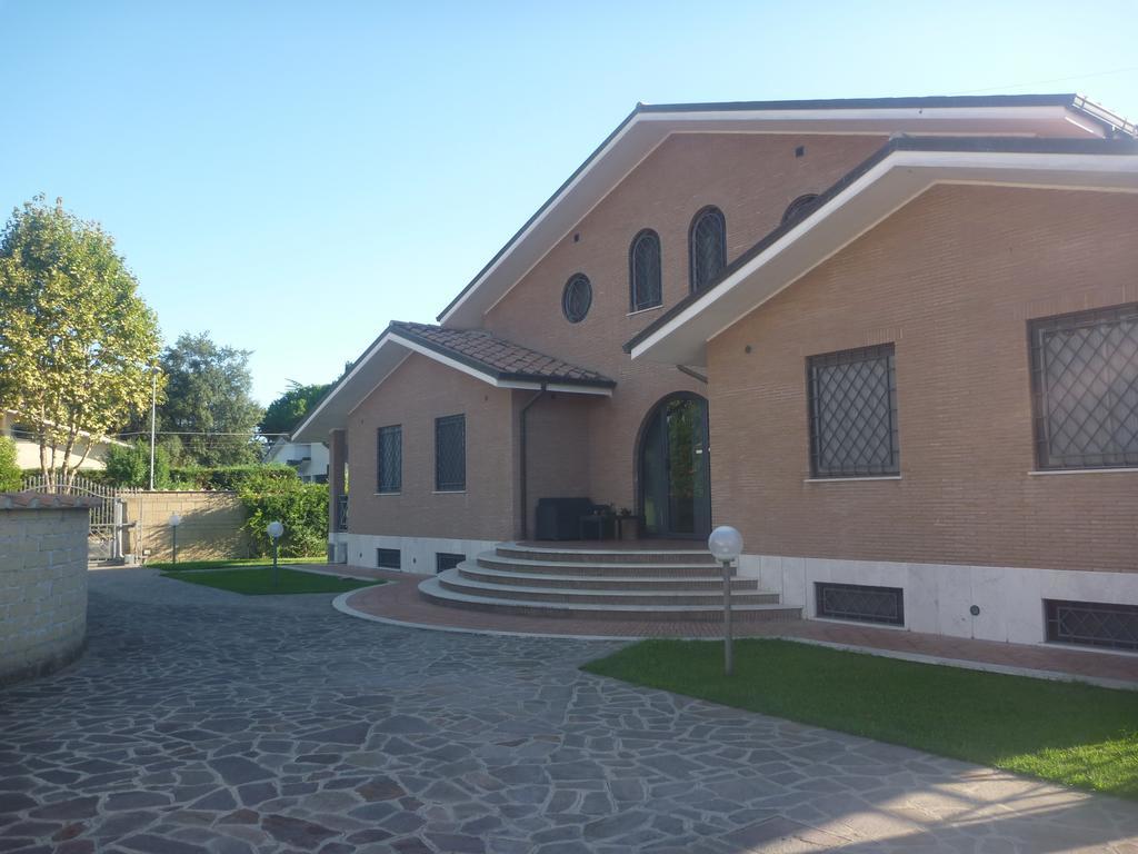 Villa Smeraldo Roma Infernetto Exterior foto